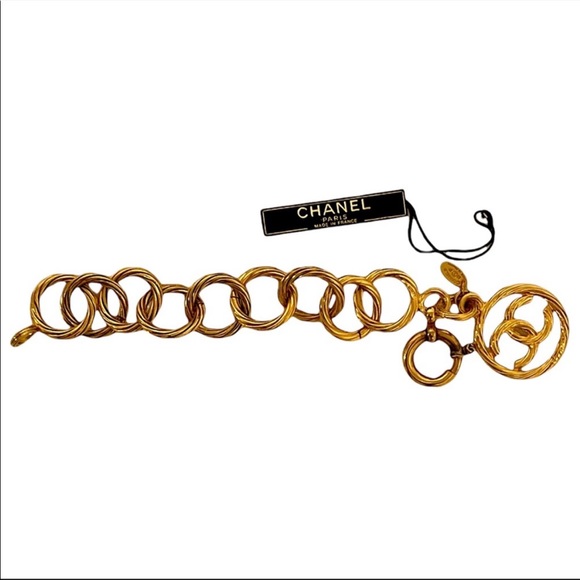 ❌❌SOLD❌❌CHANEL Textured Gold Chain Link Bracelet - Picture 8 of 10